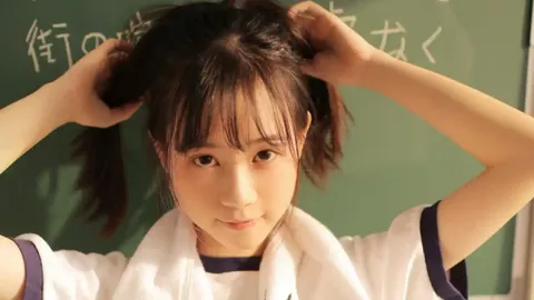 柯克妻子发表讲话